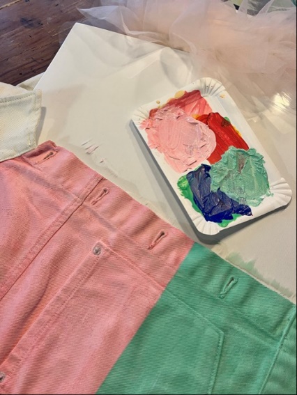 Base colors applied to jacket front